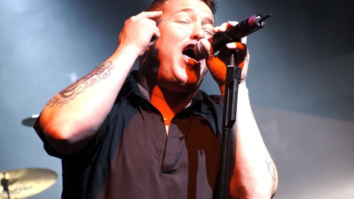 'N Sync Takes Smash Mouth on the Road