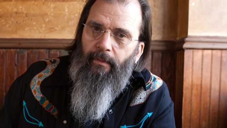 Steve Earle Heads for the Sticks on 'Calico County' – Song Premiere