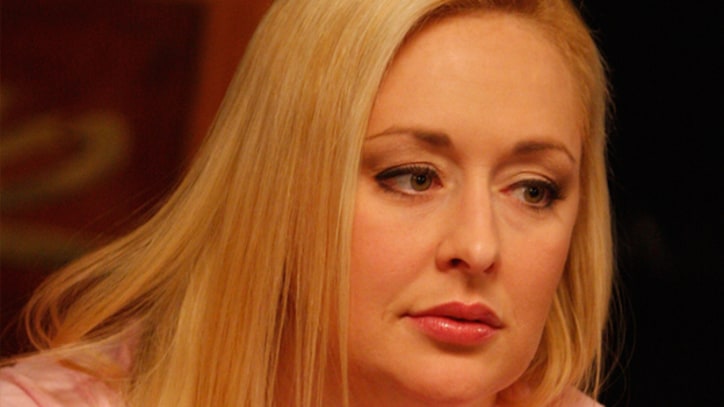 Mindy McCready Dead at 37 of Apparent Suicide