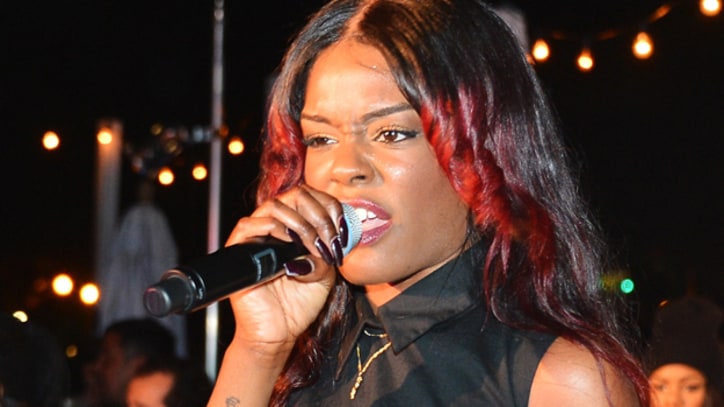 Azealia Banks Accuses Stone Roses of Sabotage in Twitter Rant