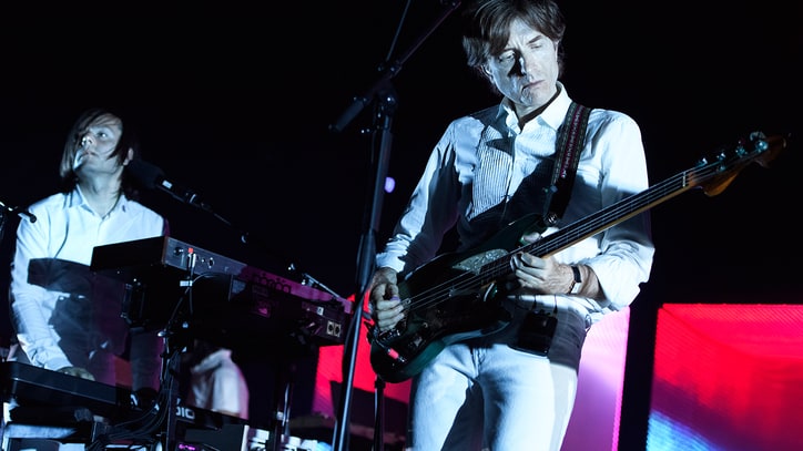 Air Plot First American Tour Since 2010