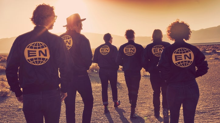 Arcade Fire Satirize Kendall, Kylie Jenner T-Shirt Controversy