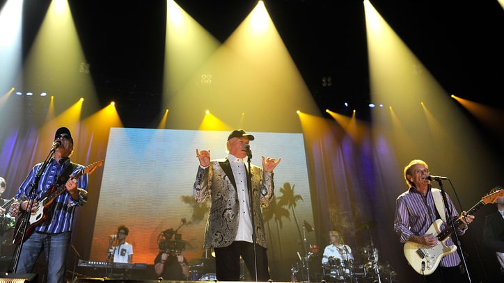 Flashback: Beach Boys Prematurely End Reunion Tour in London