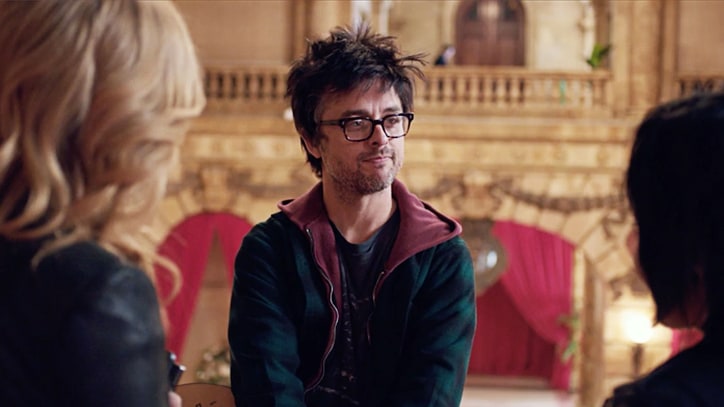 See Billie Joe Armstrong Awkwardly Meet Joan Jett in 'Ordinary World' Clip