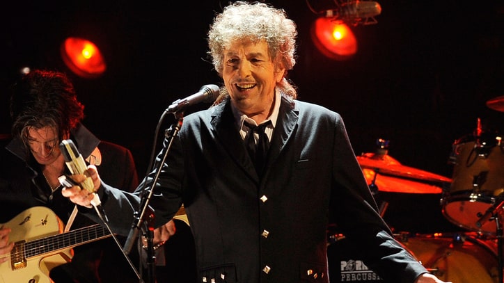 Hear Bob Dylan's Majestic Rendition of Classic 'Stardust'