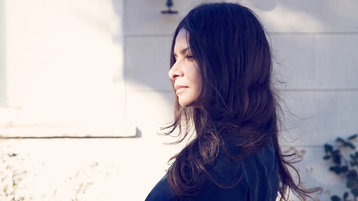 Inside Hope Sandoval and the Warm Inventions' Mysterious Chemistry