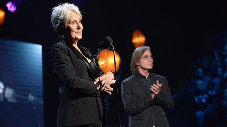 Watch Joan Baez Plead for Social Justice in Moving Rock Hall of Fame Speech