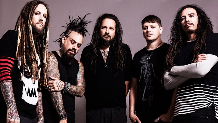 Review: Korn's 'The Serenity of Suffering' Is Ridiculously Heavy