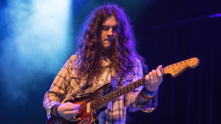 Watch Kurt Vile, Tony Hale, Lisa Loeb Sing Quirky Holiday Rock Song