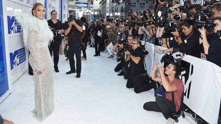 MTV VMAs 2016: Photos From the Red Carpet