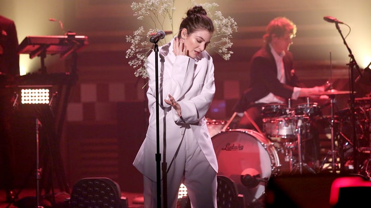 Watch Lorde Perform Artful 'Perfect Places' on 'Fallon'