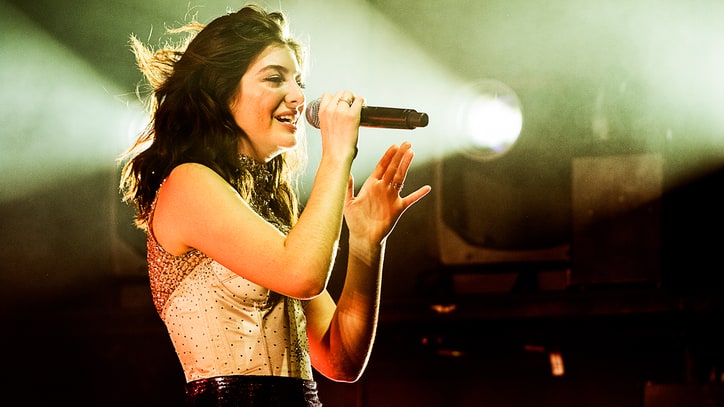 See Lorde Premiere Two 'Melodrama' Songs Live at Coachella