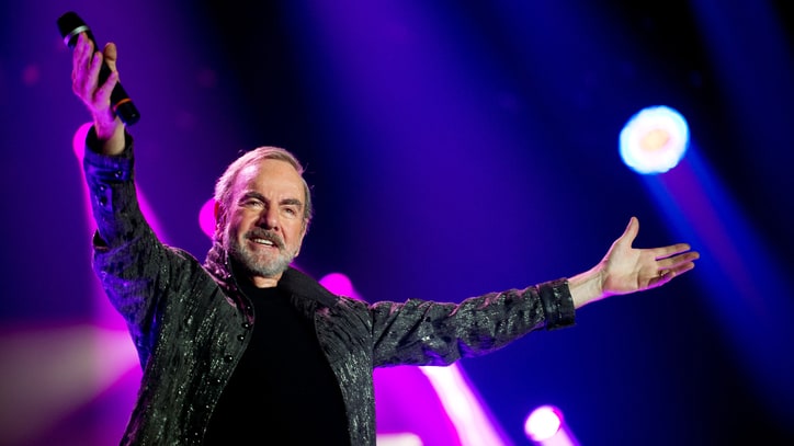 Neil Diamond Talks 50th Anniversary Tour, New Christmas LP