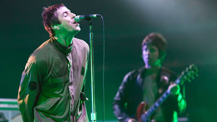Flashback: Oasis Close Out Final Gig With 'I Am the Walrus'