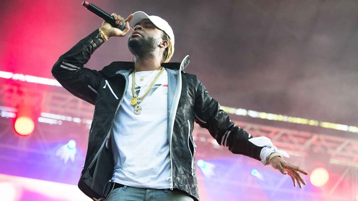 Watch PartyNextDoor's Infectious, Beach-Themed Video 'Not Nice'