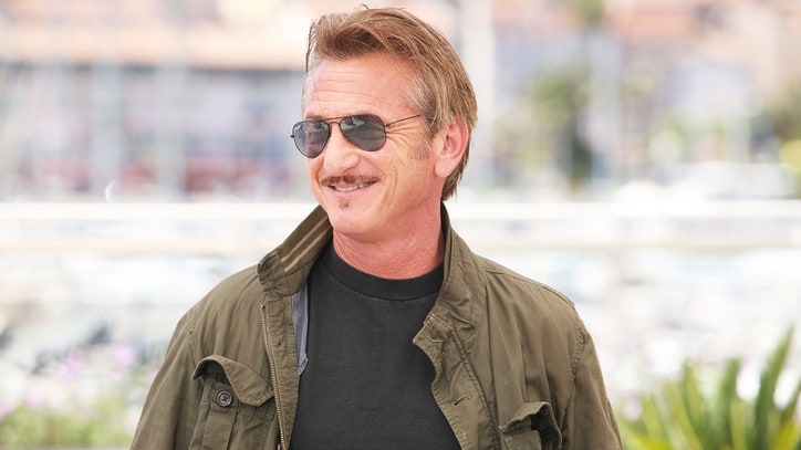 Sean Penn Talks Directing Mudcrutch Video, Working With Anthony Hopkins