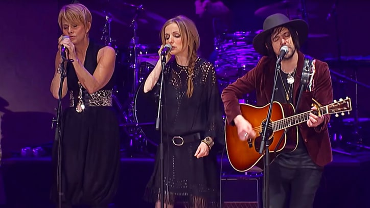 Watch Conor Oberst, Patty Griffin's Moving Emmylou Harris Cover