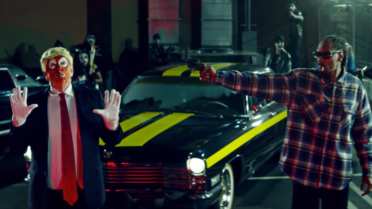 Watch Snoop Dogg Aim Gun at Clown-Trump in 'Lavender' Video