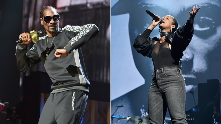 Watch Snoop Dogg, Alicia Keys Honor Tupac With Riveting Medley at Rock Hall