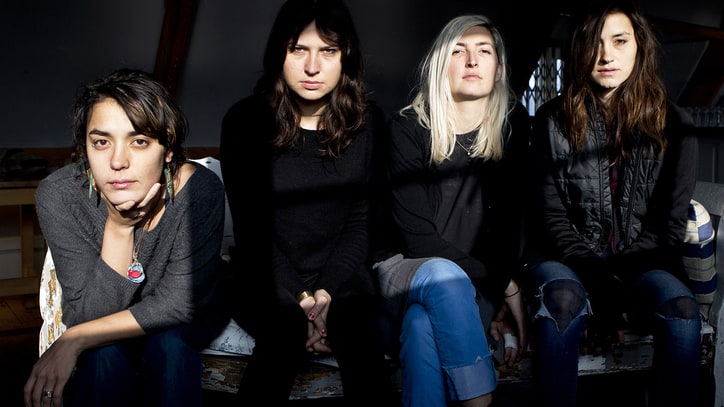 Hear Warpaint Preview LP With Seductive 'New Song'