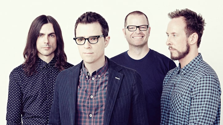 Hear Weezer's Rousing New Song 'Feels Like Summer'