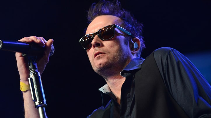 Flashback: Stone Temple Pilots Play Their Final Gig With Scott Weiland
