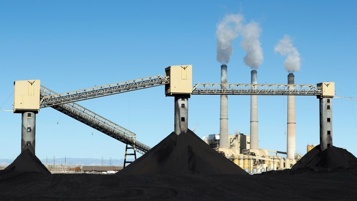 Scott Pruitt Can't Stop the Death of Big Coal