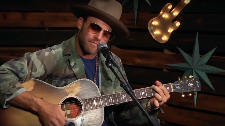 See Drake White's Stirring Waylon Jennings Cover 'Good Hearted Woman'