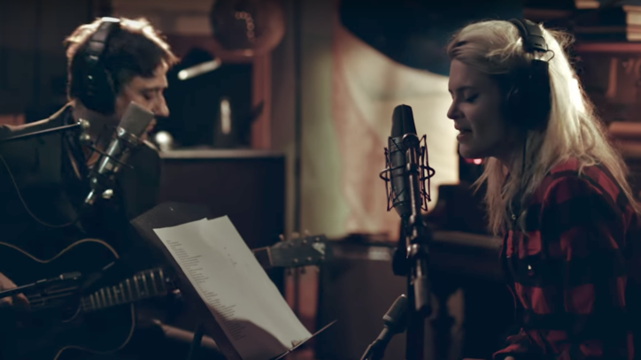 The Kills to Release New Acoustic EP With Rihanna Cover