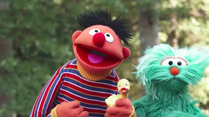 'Sesame Street' Unveils Adorable Rubber Duckie 'Despacito' Parody