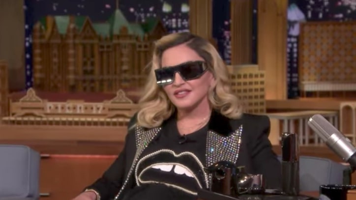 Watch Madonna Give Jimmy Fallon Mud Mask, Talk Obama Meeting