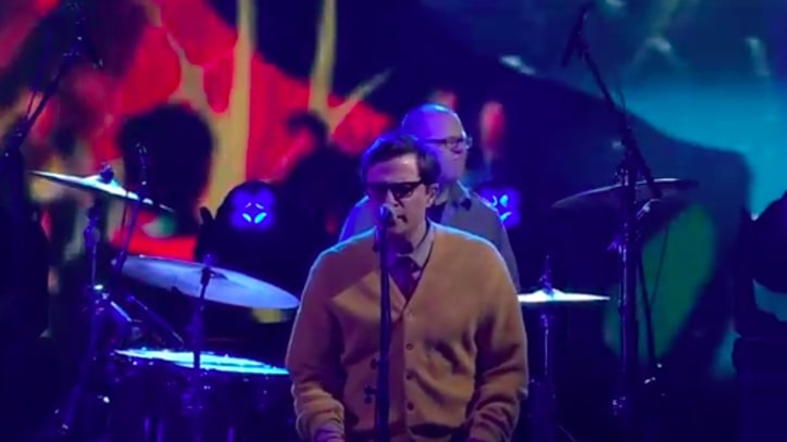 See Weezer Perform Boozy Escape Fantasy 'Happy Hour' on 'Colbert'