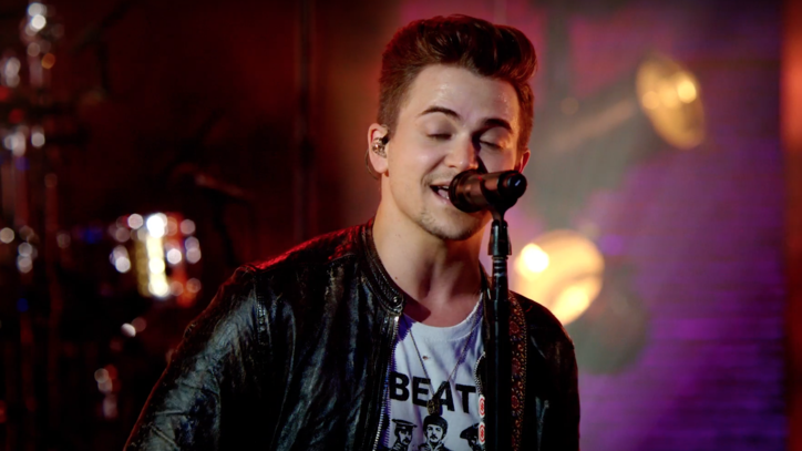 See Hunter Hayes Play Declarative New Song 'This Girl'