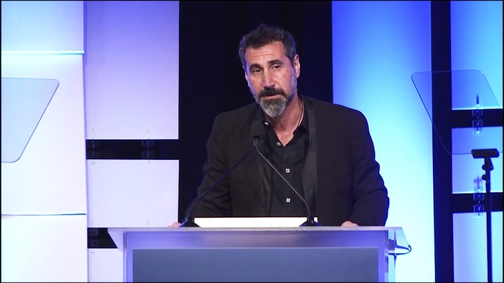 Watch Vicky Cornell, Serj Tankian Honor Chris Cornell at Human Rights Watch Gala