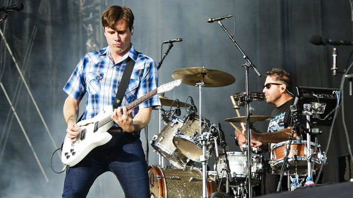 Hear Jimmy Eat World's New Songs Kicking Off Summer Tour