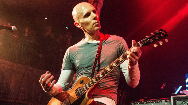 A Perfect Circle Plot North American Tour