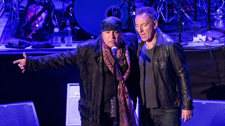 Watch Bruce Springsteen Induct Steven Van Zandt Into New Jersey Hall of Fame