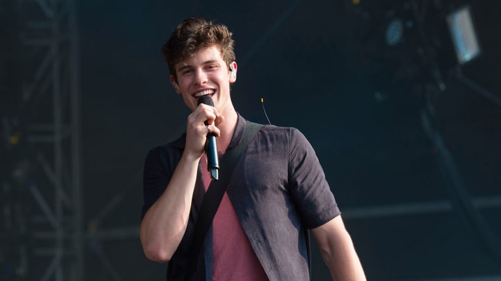 On the Charts: Shawn Mendes Claims Third Number One Album