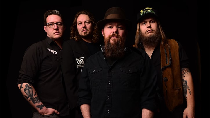 See the Steel Woods' Cowboy Homage Video for 'Straw in the Wind'