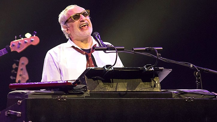 Steely Dan Announce Tour Following Walter Becker's Death