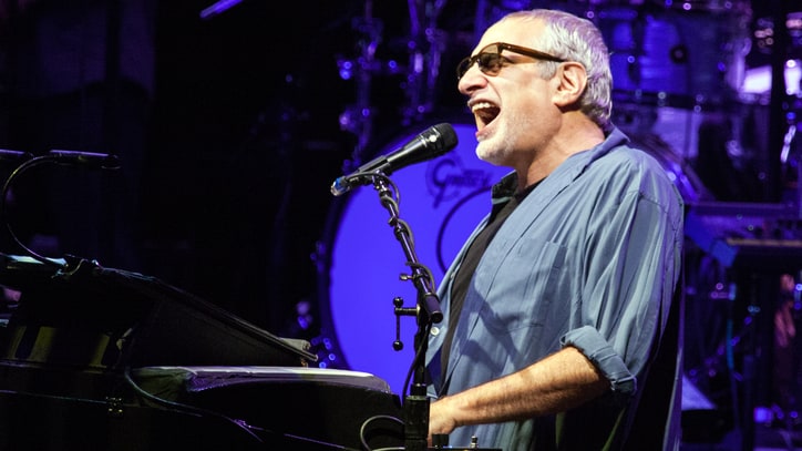 See Steely Dan Honor Walter Becker With Tender 'Book of Liars' Cover