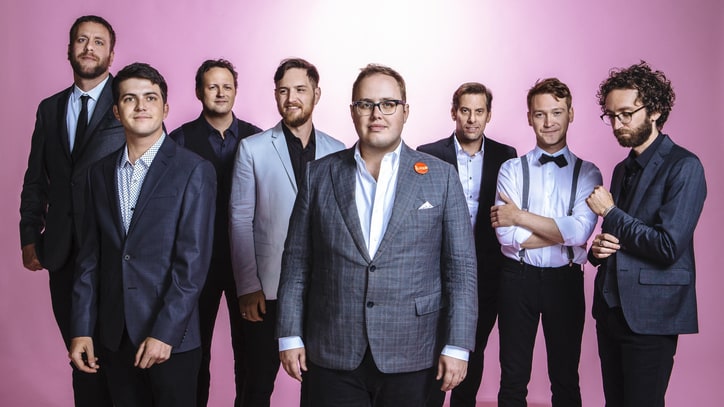 Review: St. Paul and the Broken Bones Prove Modern Power of Classic Sound