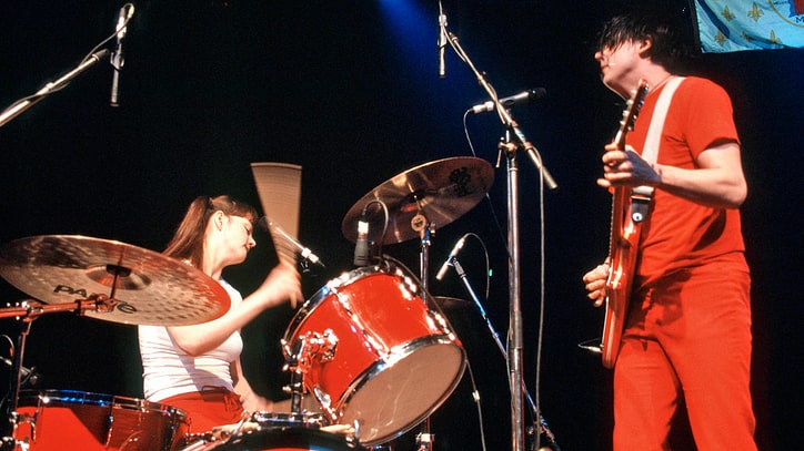 White Stripes Stream First-Ever Concert for 20th Anniversary