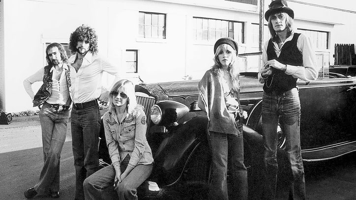 Broken Chain: A History of Fleetwood Mac Firings and Departures