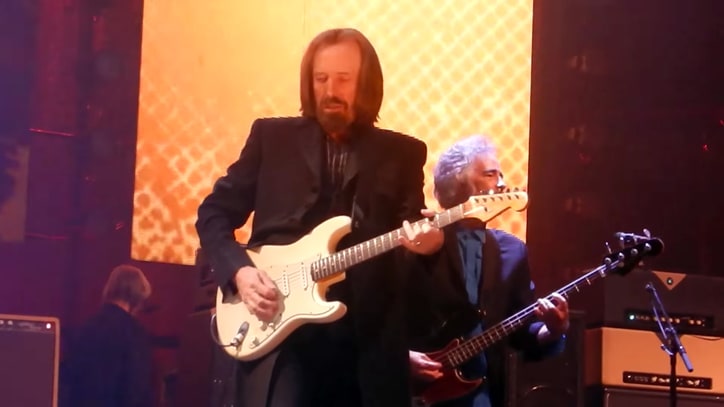 Flashback: Tom Petty Kicks Off Last Tour With First Heartbreakers Song