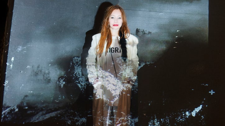 Review: Tori Amos Processes our Trump-Era Trauma on 'Native Invader'