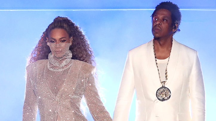 Beyonce, Jay-Z Stand United at Epic 'On the Run II' Tour Kickoff