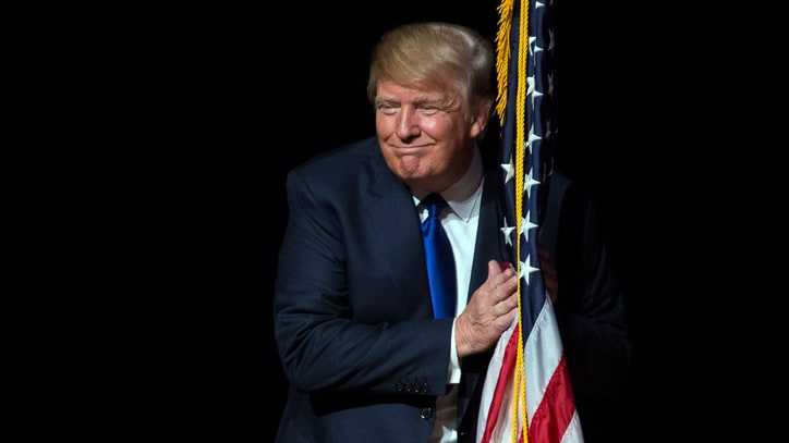 New National Anthem Petition Asks Trump Supporters to 'Show Your Patriotism'