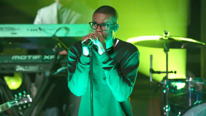 See Vince Staples' Potent 'Smile' Performance With the Roots