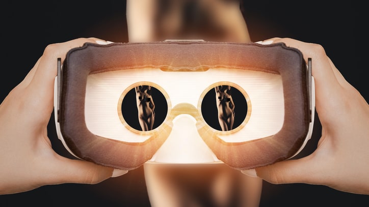 'Children of the New World' Looks at Horror, Pleasure of Future Technology